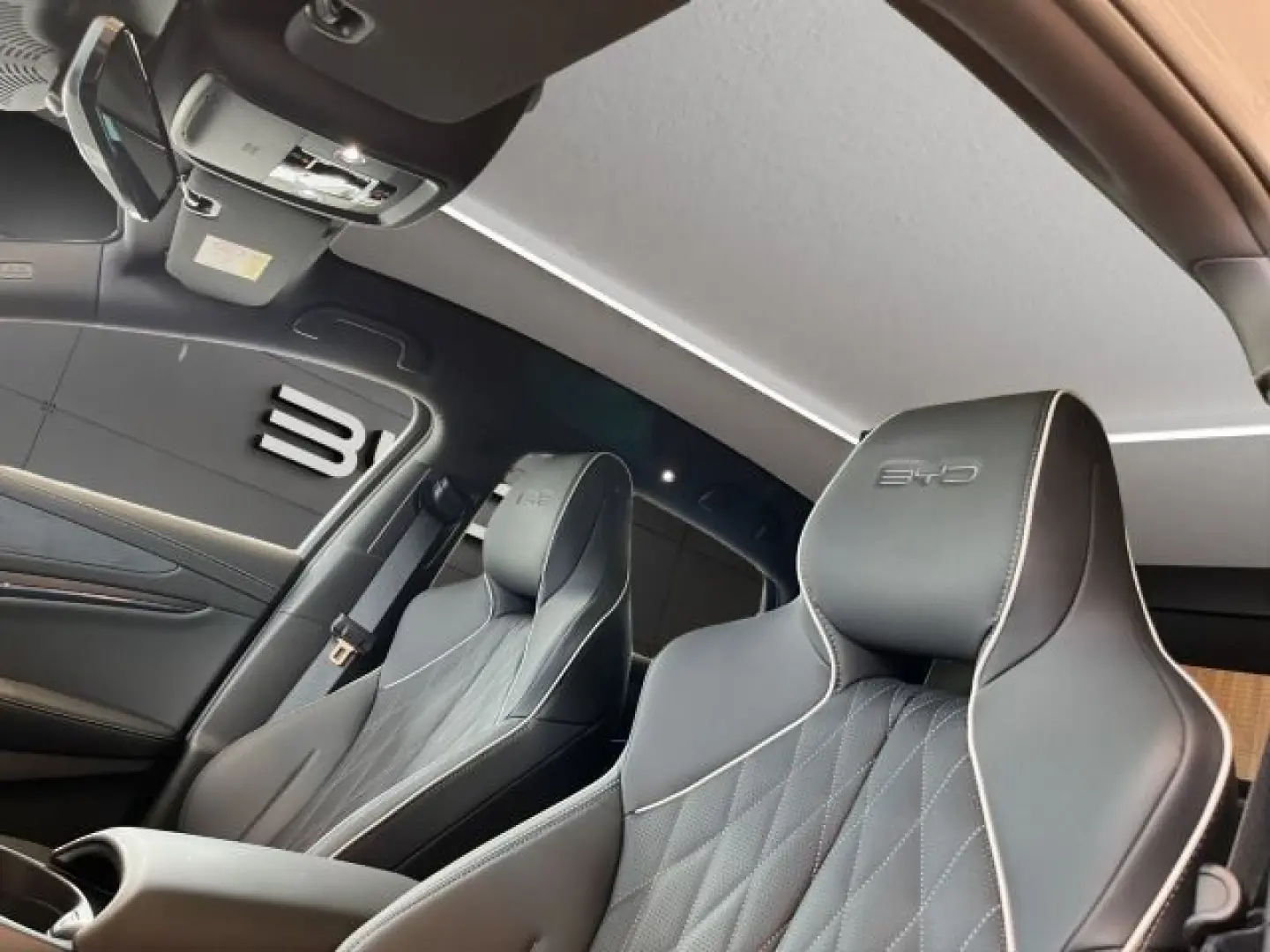 Seal Excellence AWD Panorama-Glasdach 360°Kamera