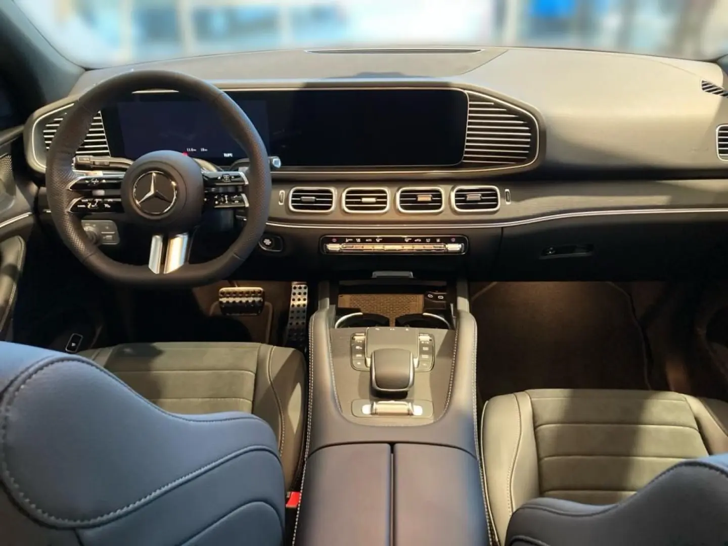 GLE 350 de 4M AMG-Line+AIRMATIC+DISTRON+AHK+Pano