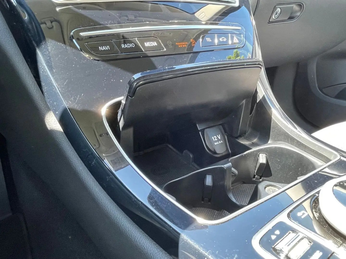 C 180 C 180 (205.076)/LED/Navi/Bluetooth/Tempoma