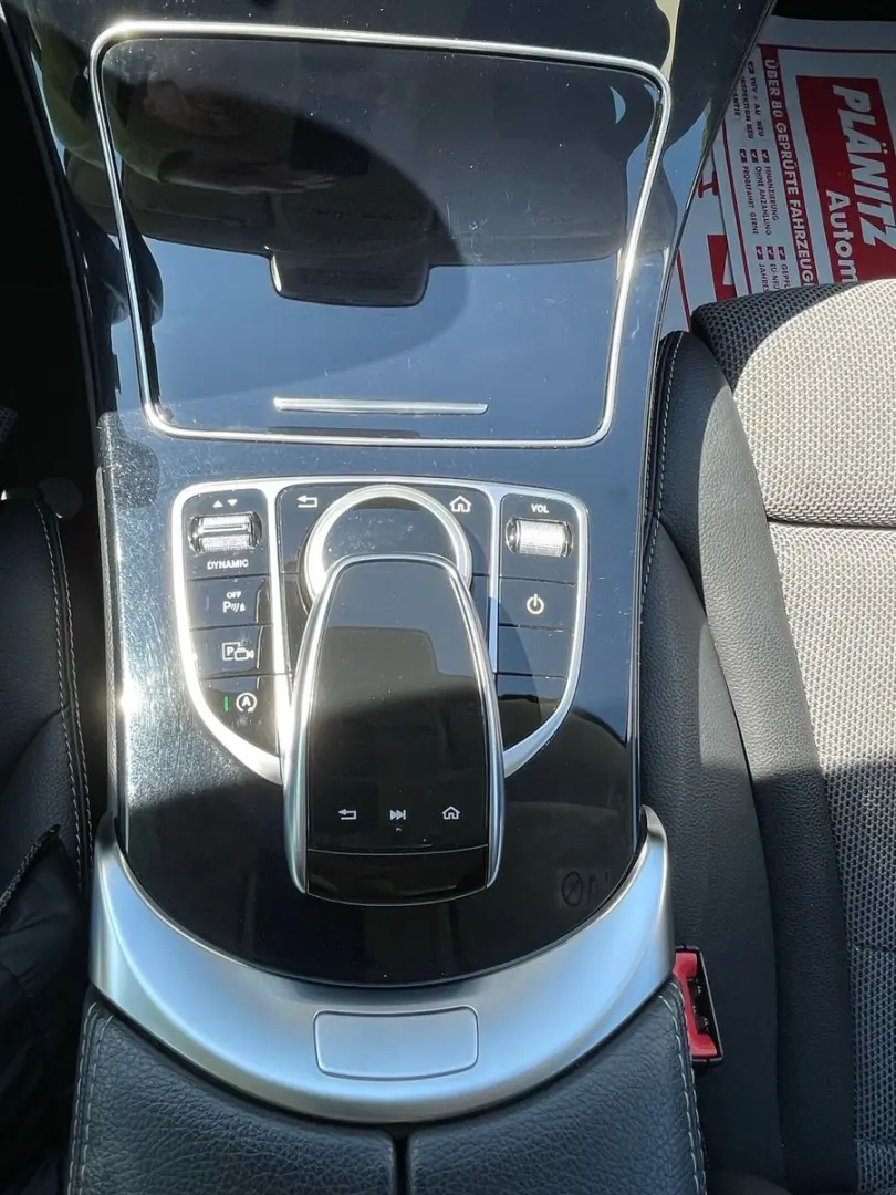 C 180 C 180 (205.076)/LED/Navi/Bluetooth/Tempoma