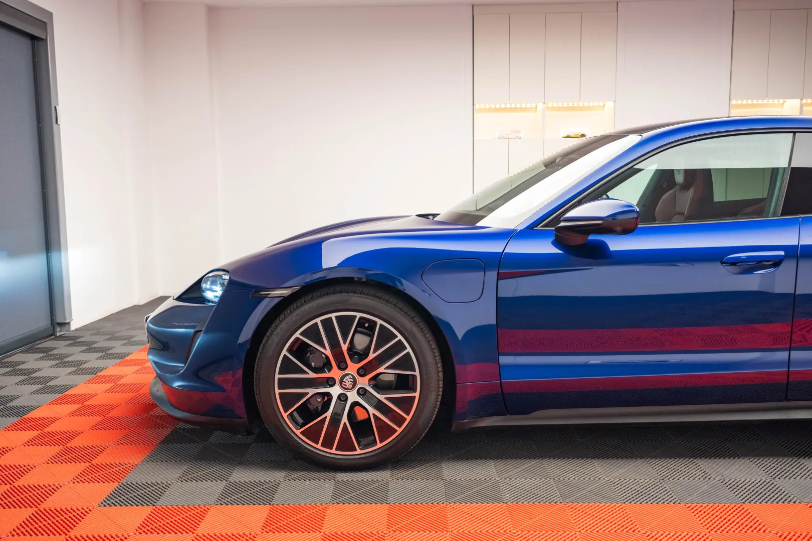 Porche Taycan