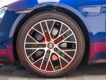 Porche Taycan