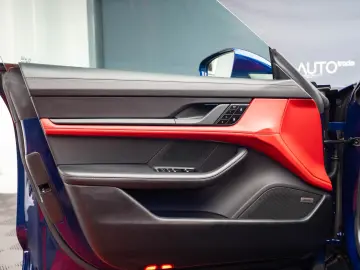 Porche Taycan