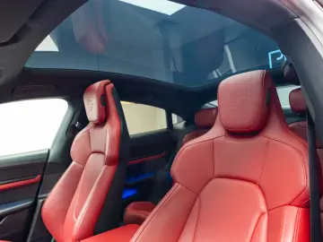 Porche Taycan