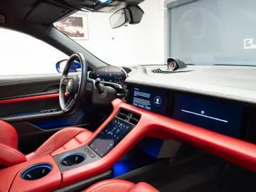 Porche Taycan