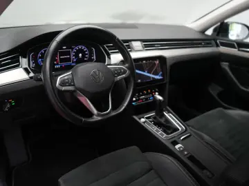 VW Passat 2.0 TSI DSG | Elegance | Navi | Virtual Cockpit