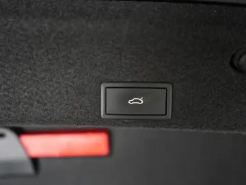 VW Passat 2.0 TSI DSG | Elegance | Navi | Virtual Cockpit