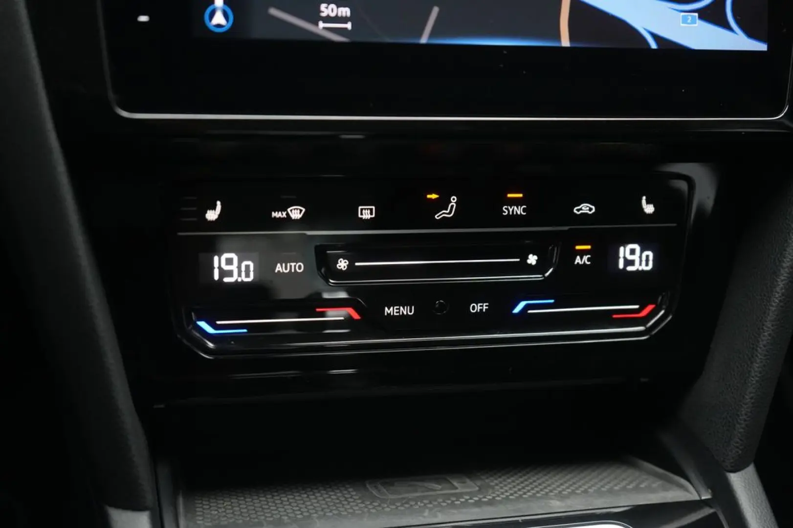 VW Passat 2.0 TSI DSG | Elegance | Navi | Virtual Cockpit