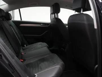VW Passat 2.0 TSI DSG | Elegance | Navi | Virtual Cockpit