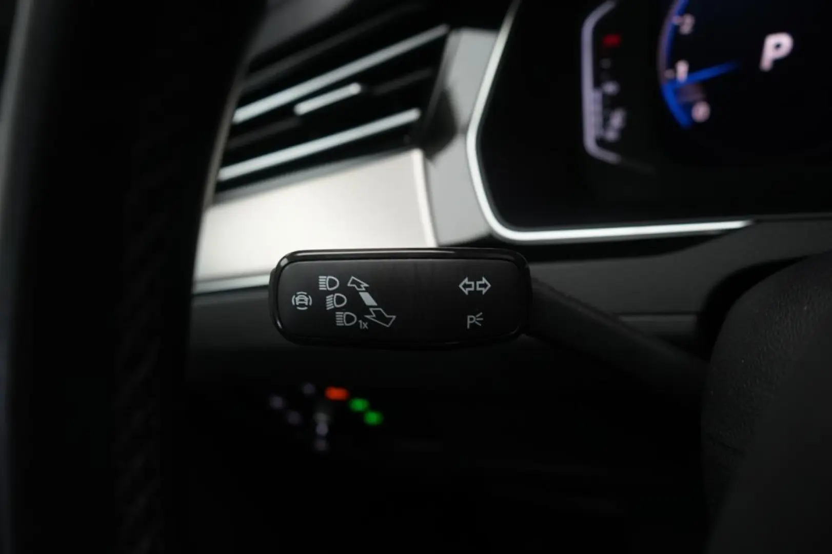 VW Passat 2.0 TSI DSG | Elegance | Navi | Virtual Cockpit