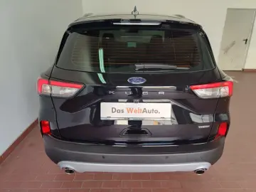 Ford Kuga Hybrid Titanium