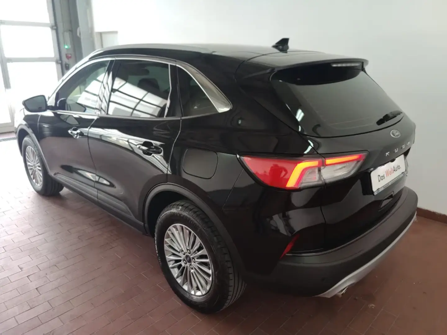 Ford Kuga Hybrid Titanium