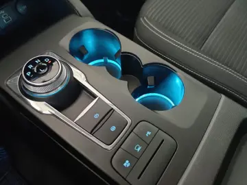 Ford Kuga Hybrid Titanium