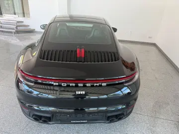 992 Coupé- Porsche Approved-21 Zoll