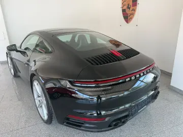 992 Coupé- Porsche Approved-21 Zoll