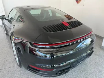 992 Coupé- Porsche Approved-21 Zoll