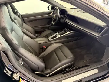 992 Coupé- Porsche Approved-21 Zoll