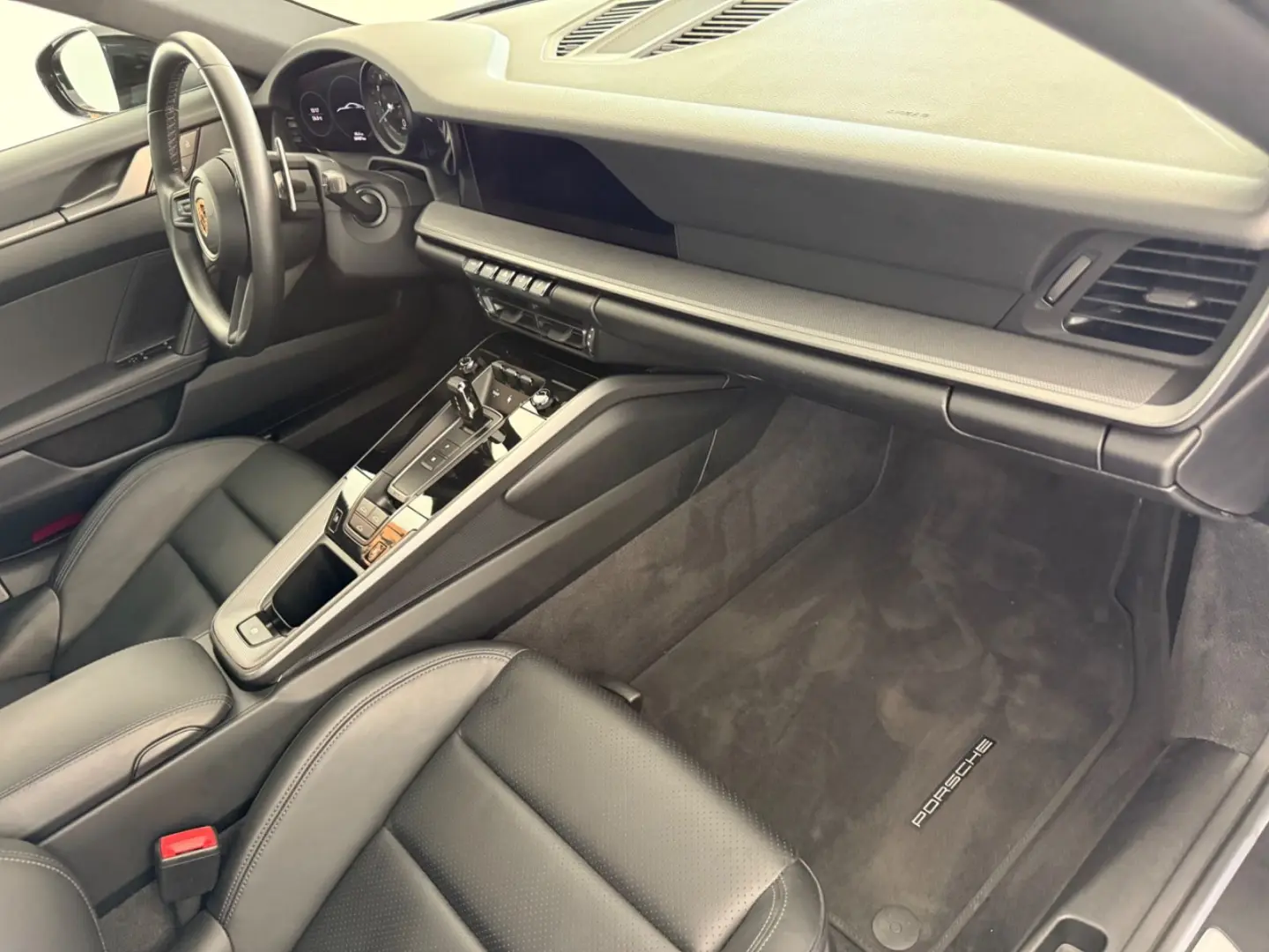 992 Coupé- Porsche Approved-21 Zoll