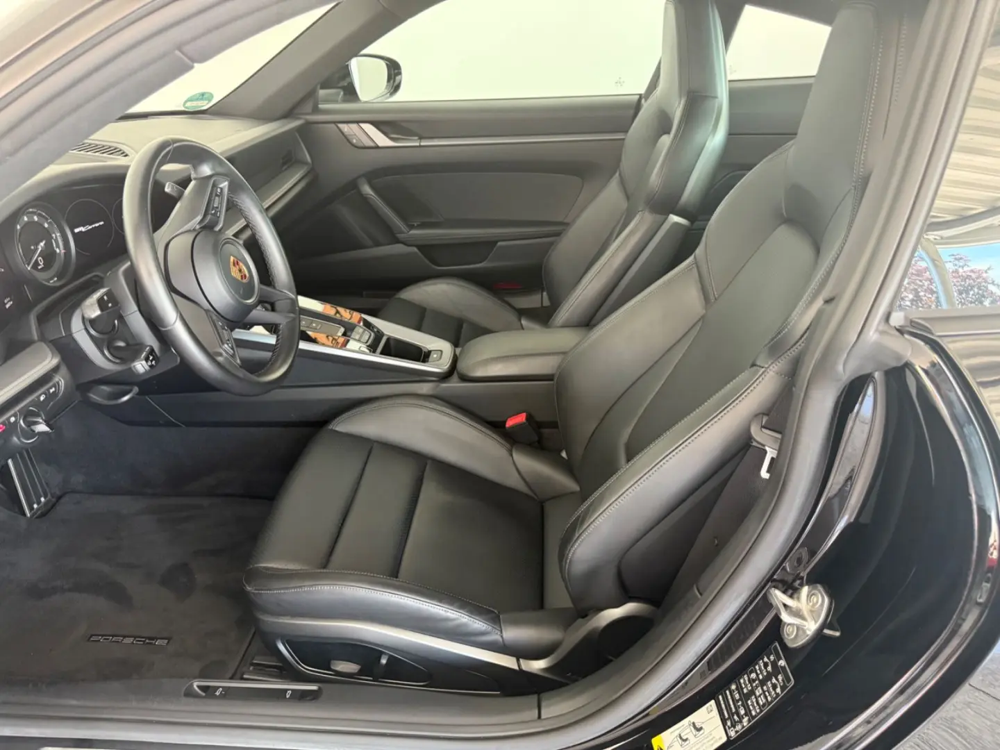 992 Coupé- Porsche Approved-21 Zoll