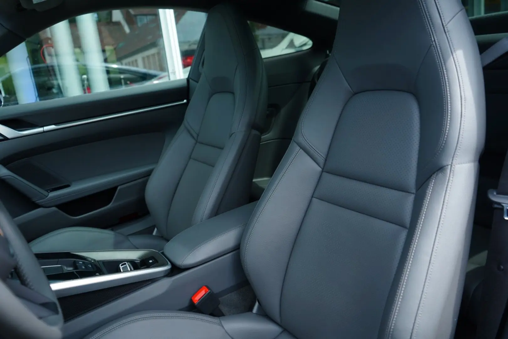 992 Carrera INNO-DRIVE/BOSE/PANO/CHRONO/LED/90l