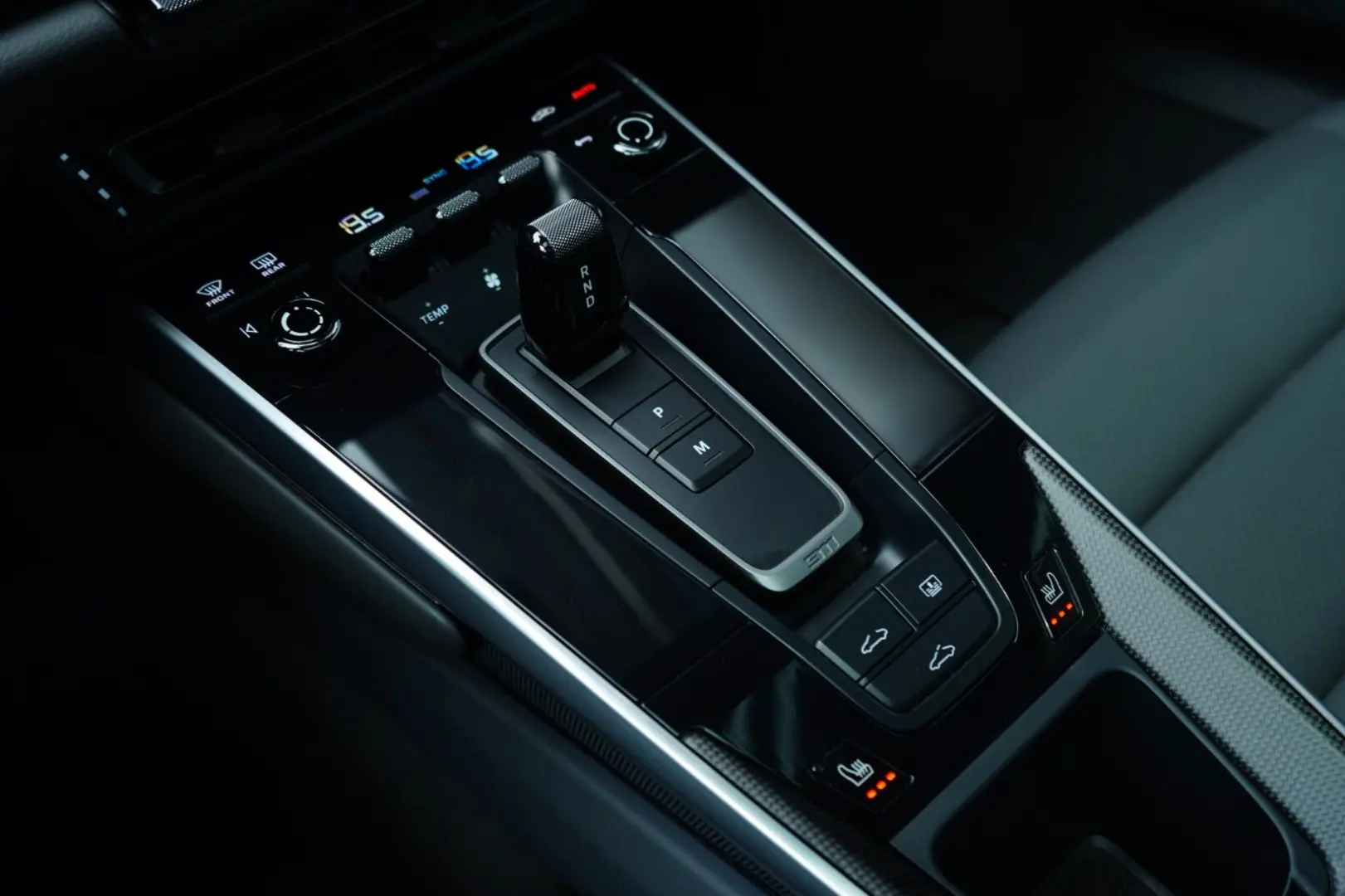 992 Carrera INNO-DRIVE/BOSE/PANO/CHRONO/LED/90l