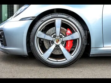992 .1 911 TARGA 4S PDK°CHRONO°18W°BOSE°360°ABGA