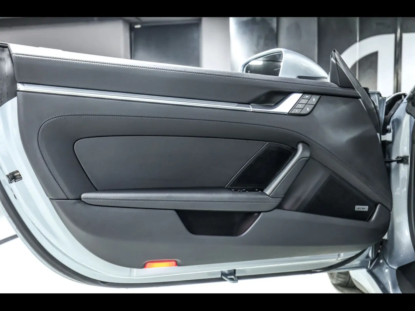 992 .1 911 TARGA 4S PDK°CHRONO°18W°BOSE°360°ABGA