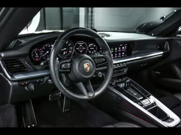 992 .1 911 TARGA 4S PDK°CHRONO°18W°BOSE°360°ABGA