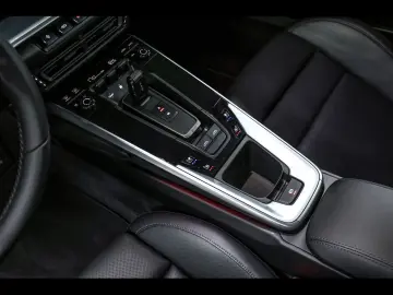 992 .1 911 TARGA 4S PDK°CHRONO°18W°BOSE°360°ABGA