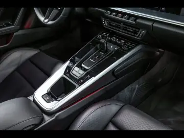 992 .1 911 TARGA 4S PDK°CHRONO°18W°BOSE°360°ABGA