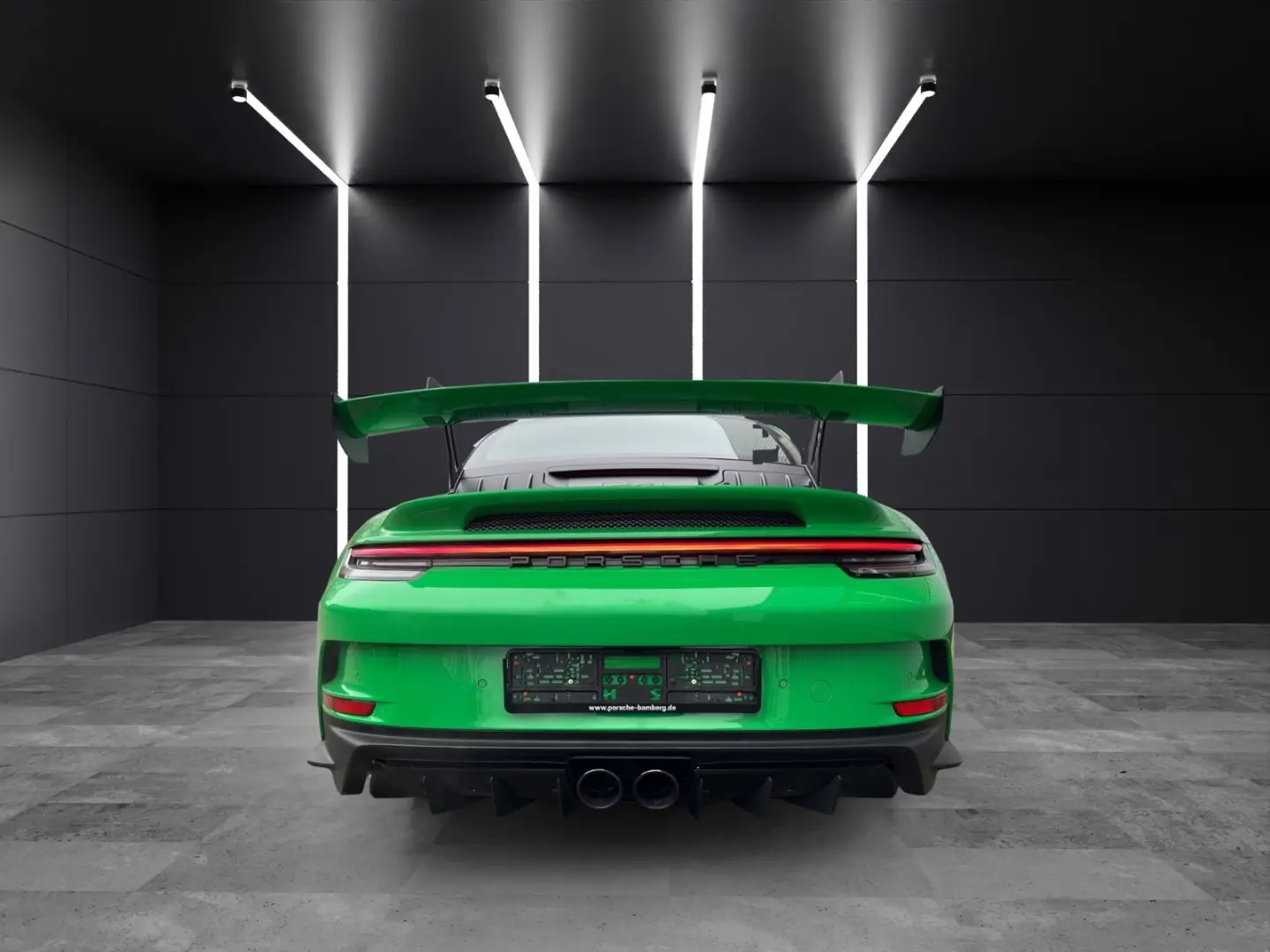 911 (992) GT3 Clubsport Lift Matrix BOSE Chrono