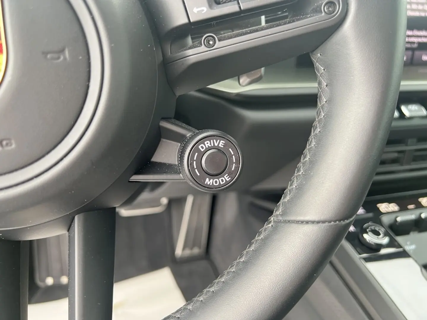 992 911GTS+Aproved+LED+VollLeder+Schiebdach+Bose