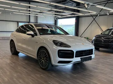 Cayenne Coupe E-Hybr Sport Design Bose ACC AHK
