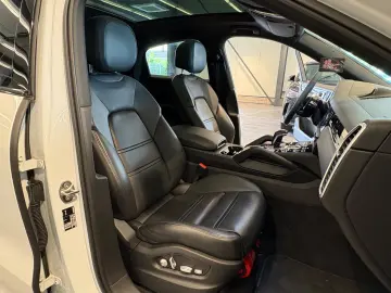 Cayenne Coupe E-Hybr Sport Design Bose ACC AHK