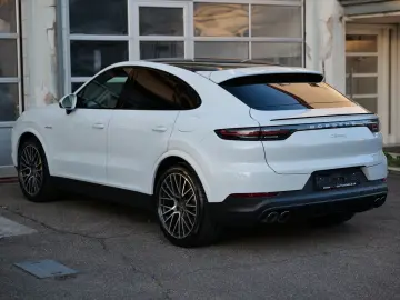 Cayenne Coupe E-Hybrid INNO+BOSE+MASSAGE+HUD+360