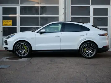 Cayenne Coupe E-Hybrid INNO+BOSE+MASSAGE+HUD+360