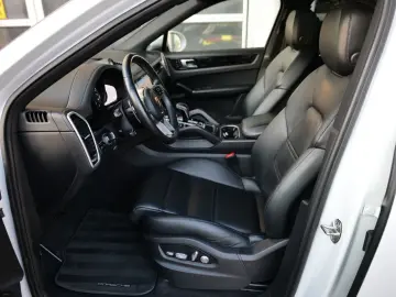 Cayenne Coupe E-Hybrid INNO+BOSE+MASSAGE+HUD+360
