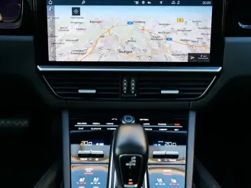Cayenne Coupe E-Hybrid INNO+BOSE+MASSAGE+HUD+360