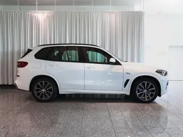 X5 xDrive45e M Sport 20Zoll LED DAB Adp. 2 Achs