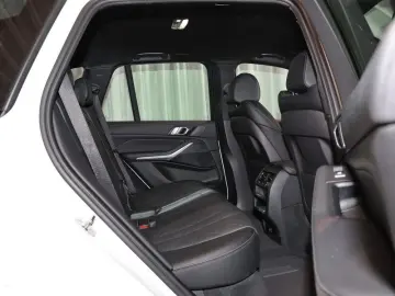 X5 xDrive45e M Sport 20Zoll LED DAB Adp. 2 Achs
