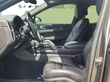 Cayenne Coupé E-Hybrid Luftfederung Vierradlenk