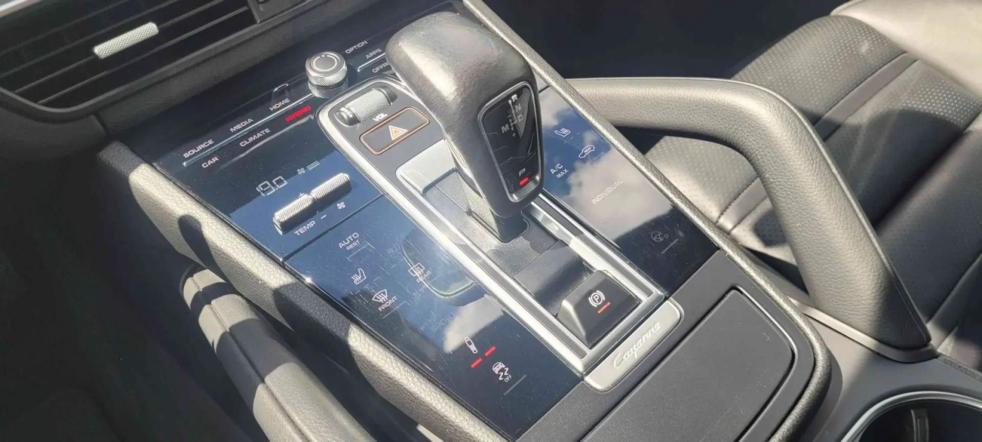 Cayenne Coupé E-Hybrid Luftfederung Vierradlenk