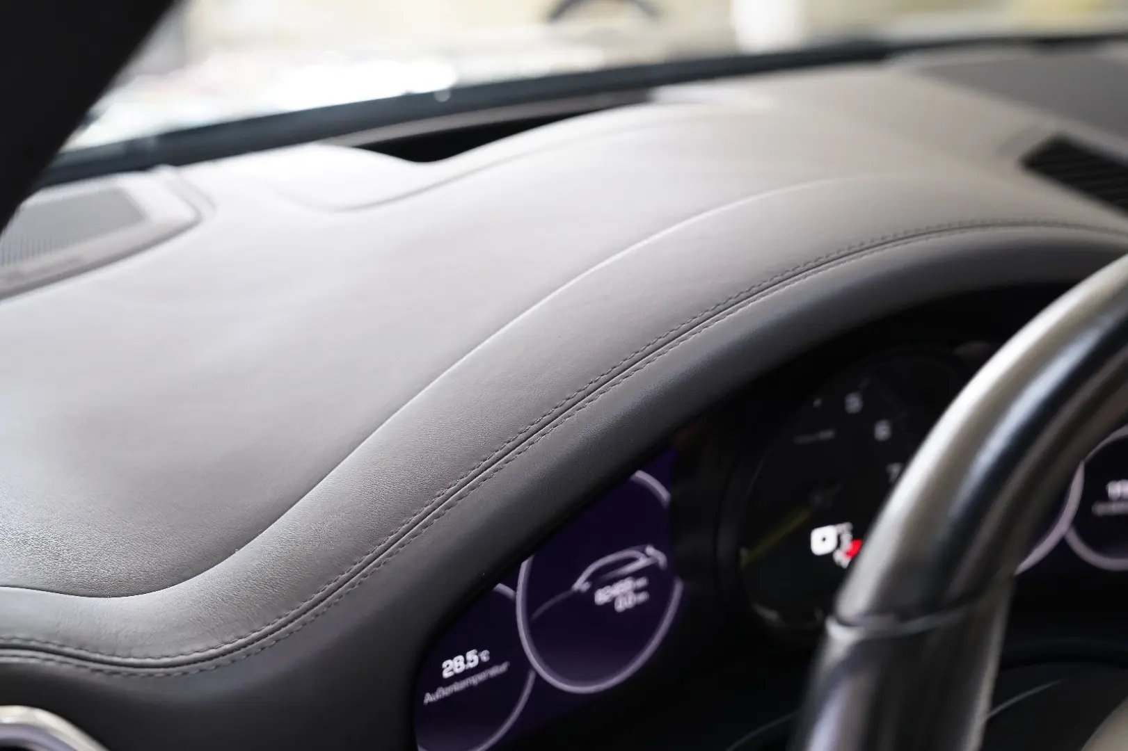 Cayenne E-Hybrid SportDesign Pano Burmester® 3D