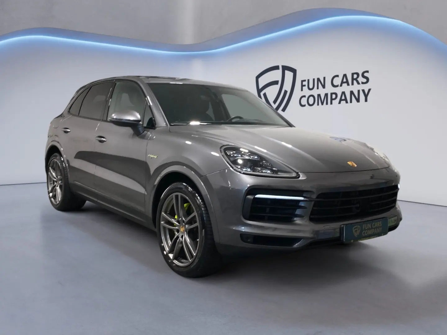Cayenne E-Hybrid HuD Pano Bose LED Leder Luftfd.