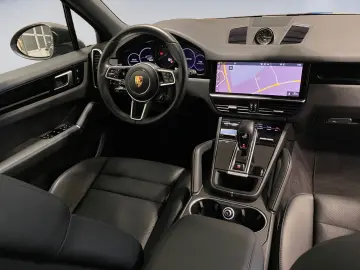 Cayenne E-Hybrid HuD Pano Bose LED Leder Luftfd.