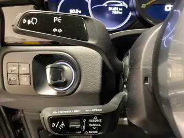 Cayenne E-Hybrid HuD Pano Bose LED Leder Luftfd.