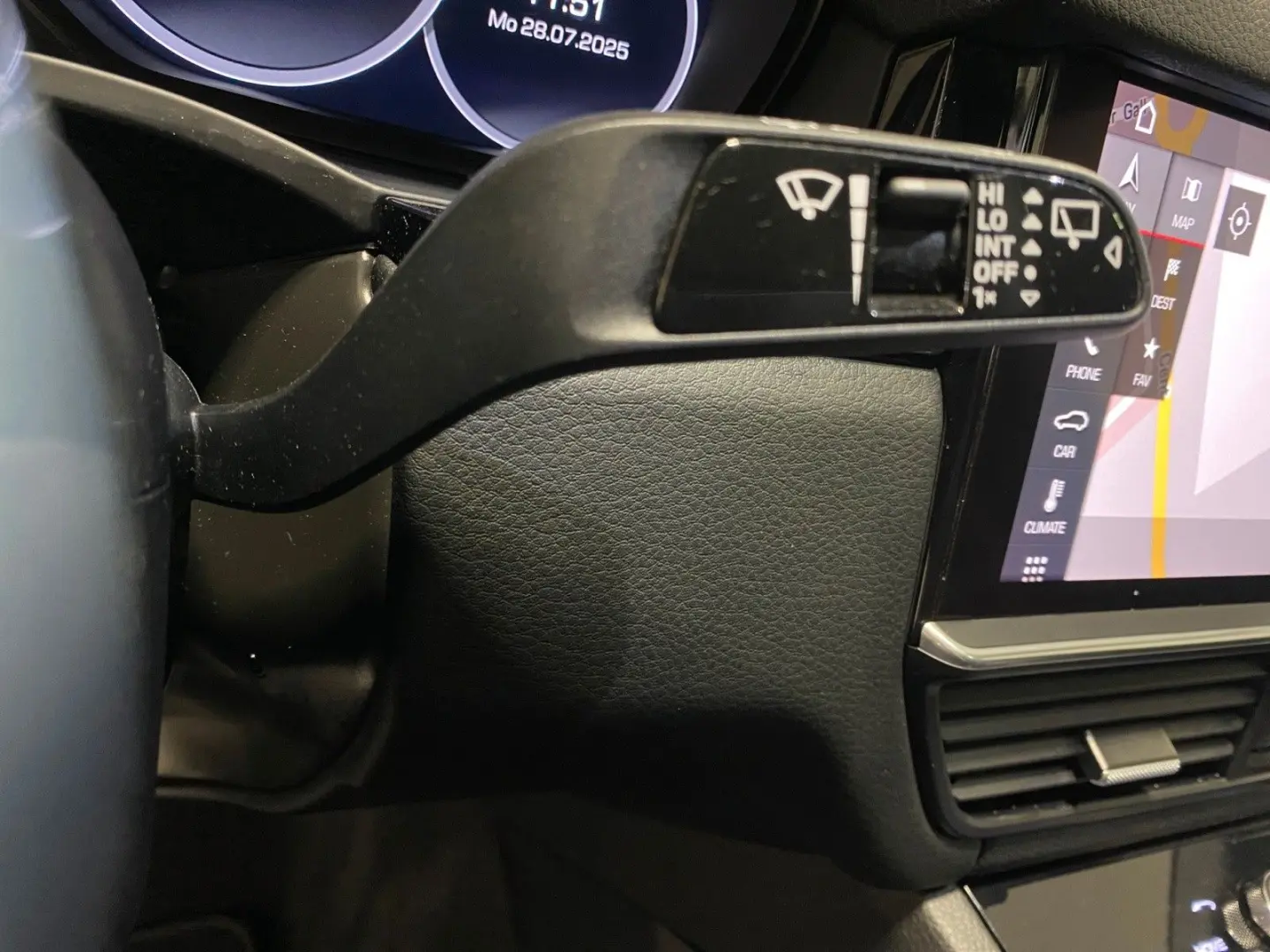 Cayenne E-Hybrid HuD Pano Bose LED Leder Luftfd.
