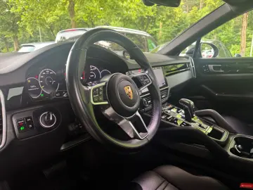 Cayenne Coupe E-Hybrid MATRIX/ALLRADL./21