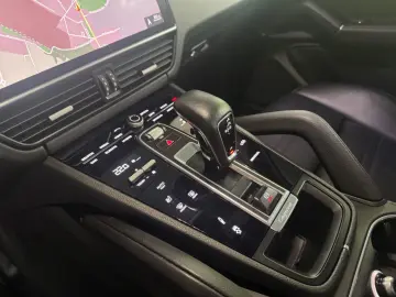 Cayenne Coupe E-Hybrid MATRIX/ALLRADL./21