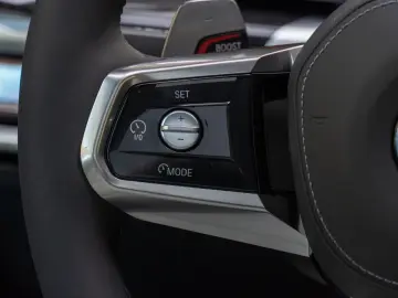 740d M SPORT.MASSAGE.SOFTC.LUFTF.SKY.AHK.5/100